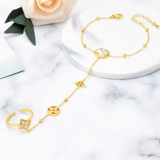 Golden Clover Hand Chain with Ring
