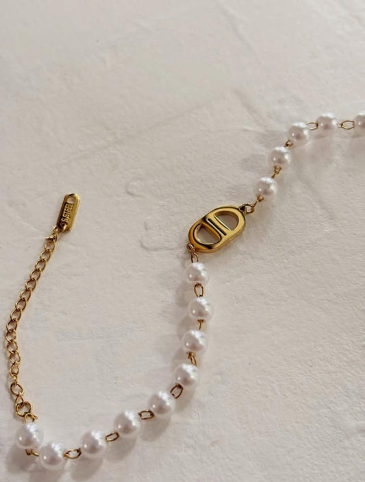 CD Luxe Pearl Bracelet