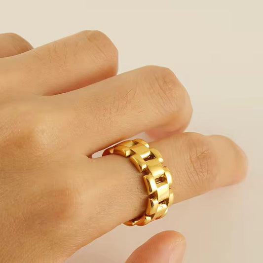 Brushed Gold Link Statement Ring