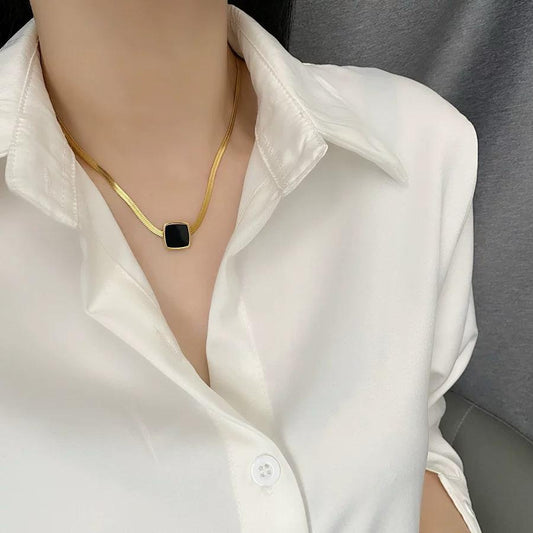Luxe Snake Chain with Black Square Pendant