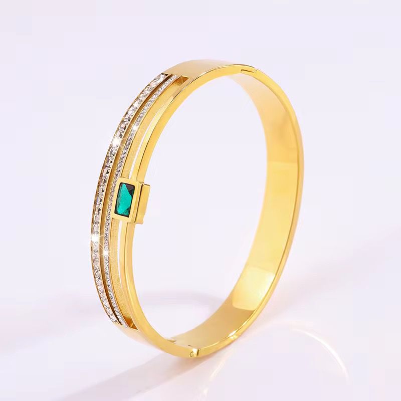 Emerald Zirconia Hinged Cuff